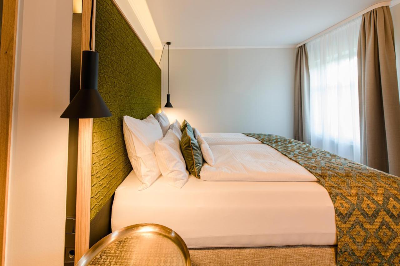 Weinhotel Freylich Zahn Freyburg Dış mekan fotoğraf