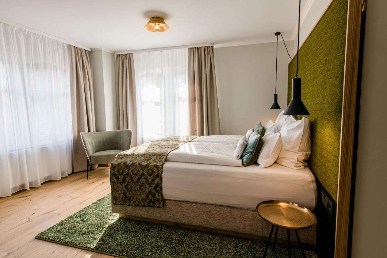 Weinhotel Freylich Zahn Freyburg Dış mekan fotoğraf