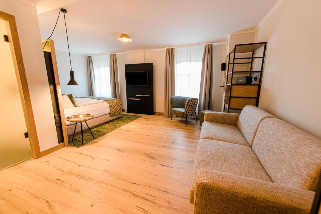 Weinhotel Freylich Zahn Freyburg Dış mekan fotoğraf